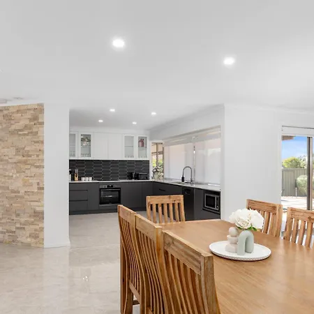 Heinlen On North Terrace Villa Mount Gambier Exterior photo
