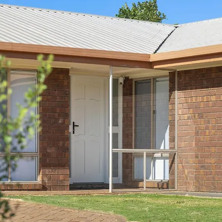 Heinlen On North Terrace Villa Mount Gambier Exterior photo